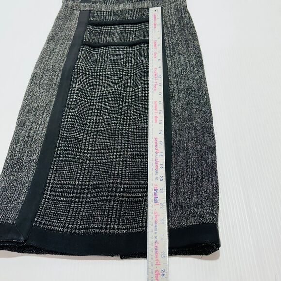 ETRO 42 US/6 Milano Sheath Wool Dress Black Gray Cap Sleeve Round Neck NWT $1680 - Picture 3 of 5